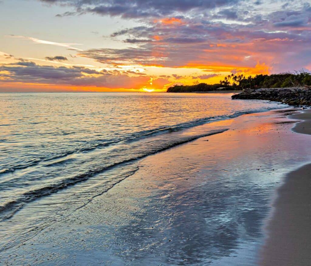 Sunset reflection on Olowalu Beach, Olowalu Village, Maui, Hawaii, USA