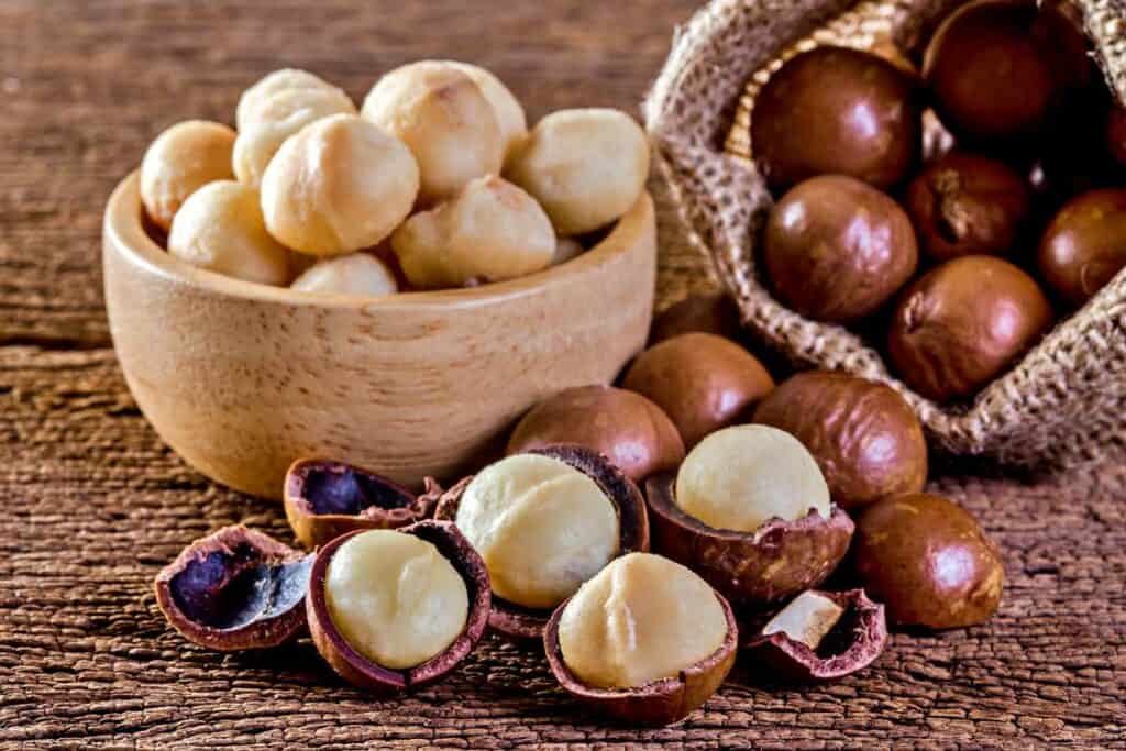 Macadamia nuts, a great gift to take back home!