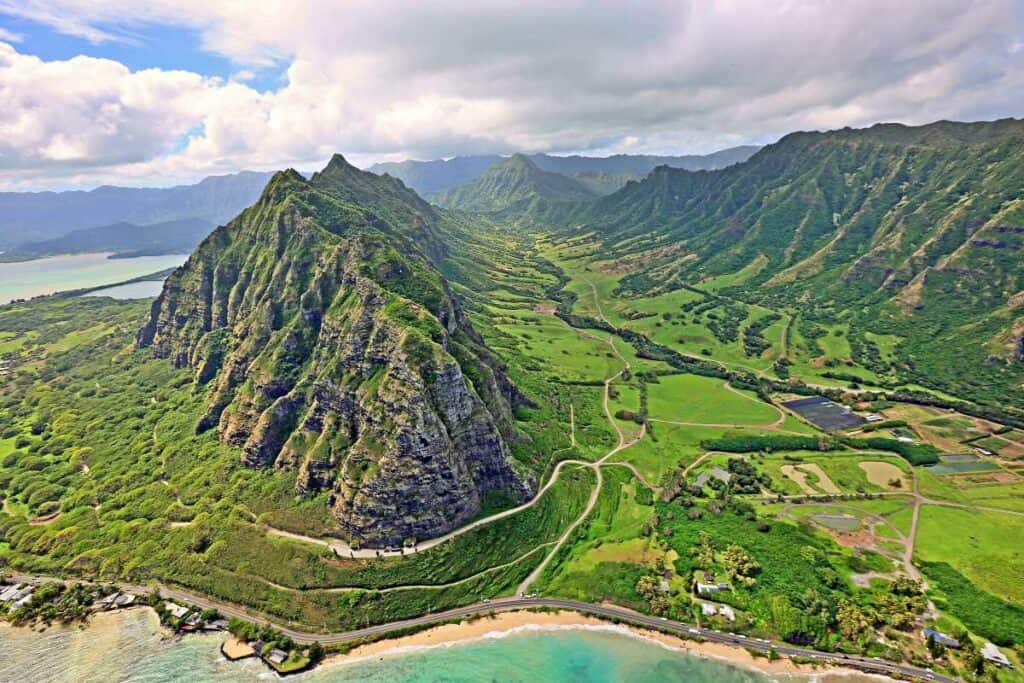 Kaaawa Valley in Kualoa Ranch - Oahu, Hawaii