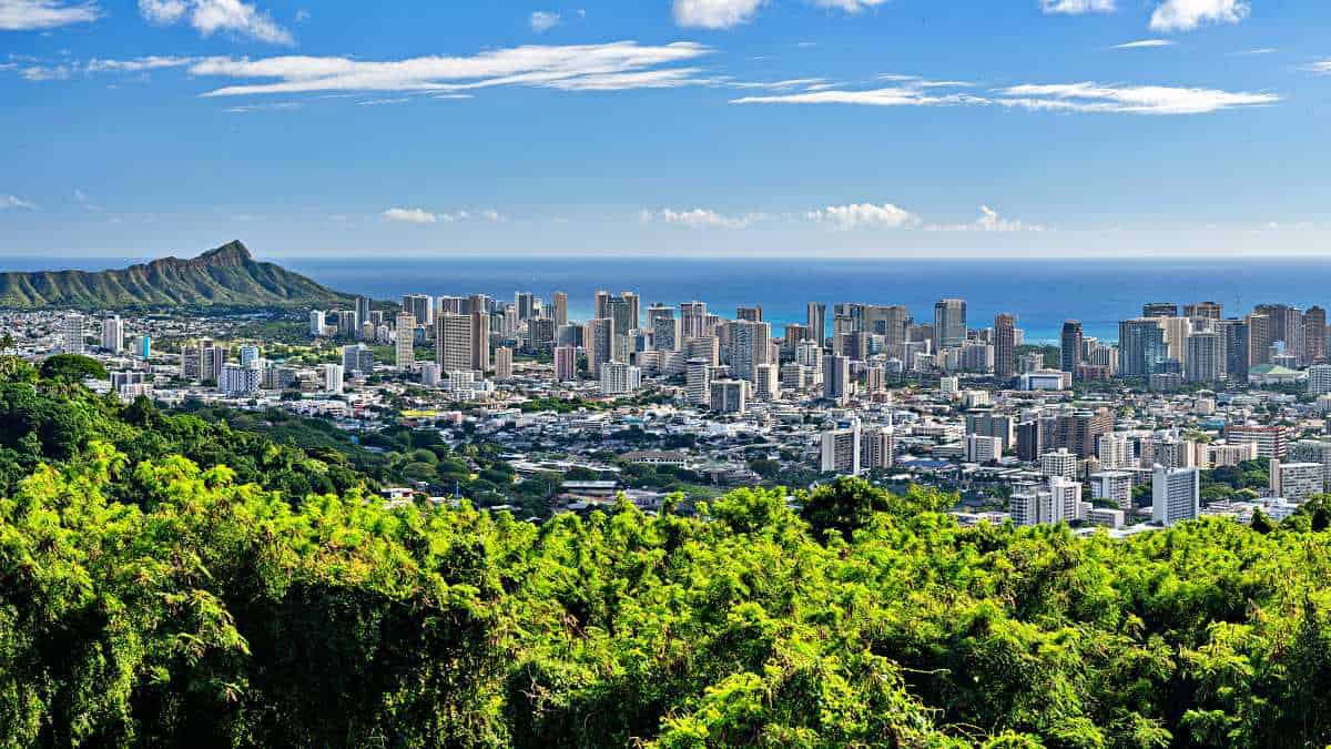 Waikiki, Honolulu and Diamond Head from the Tantalus Overlook on Oahu, Hawaii
