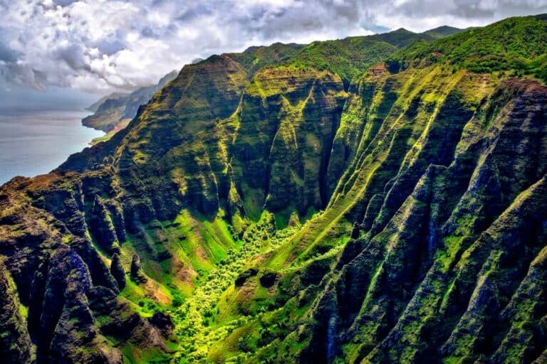 Amazing Awa’awapuhi Trail Hike, Kauai: Complete 2024 Guide