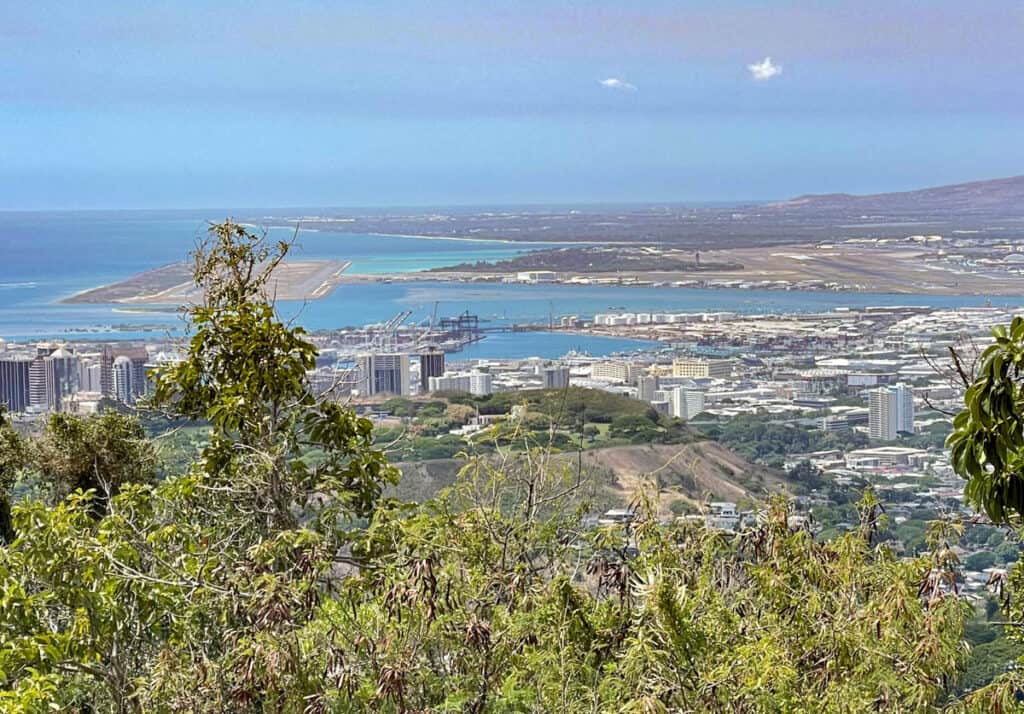 A panoramic view from the Tantalus Lookout in Oahu, Hawaii