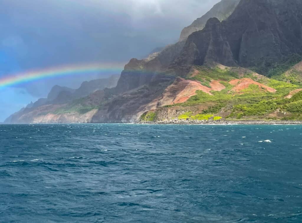 A rainbow at the Na Pali Coast of Kauai, Hawaii