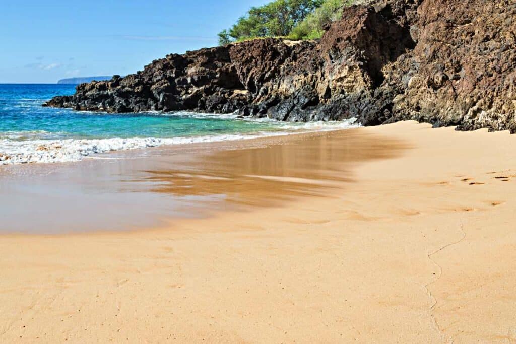 Secluded spots on Wailea Beach for sunbathing or relaxing with a book