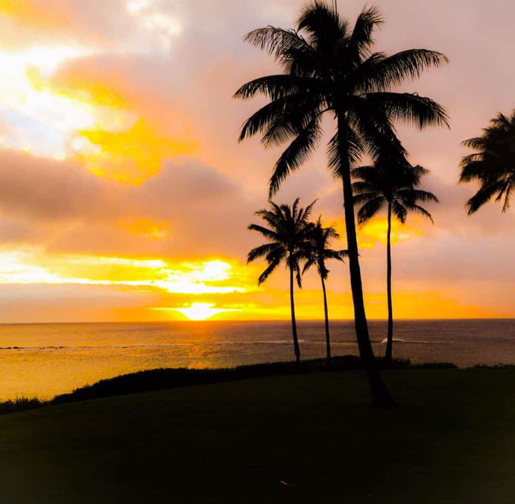 Winter sunset at Kapalua Bay in Maui, Hawaii