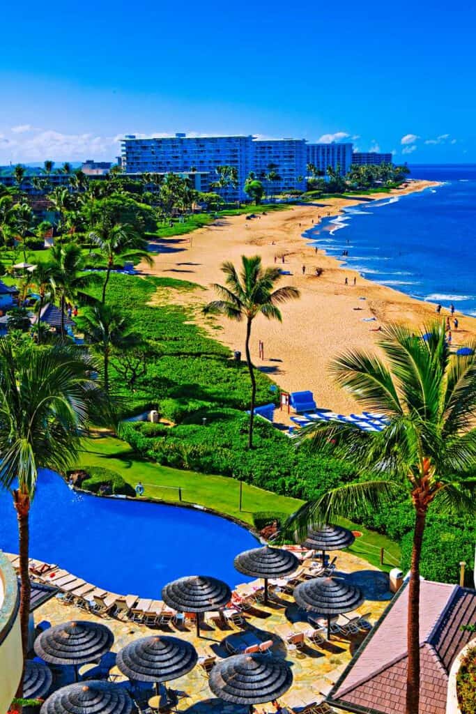 Stunning Ka'anapali Beach, one of the best beaches in Maui for water activities