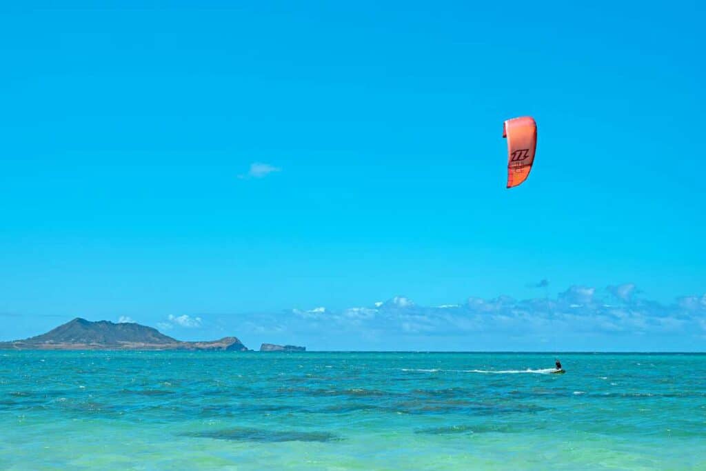 Kite surfing and kite boarding at Lanikai Beach, Oahu, HI