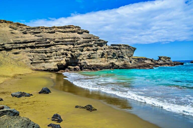 Papakolea Green Sand Beach, Big Island, HI: Complete 2024 Visitor Guide