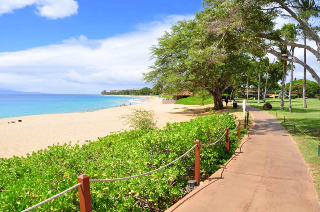 Kaanapali boardwalk in Maui, Hawaii